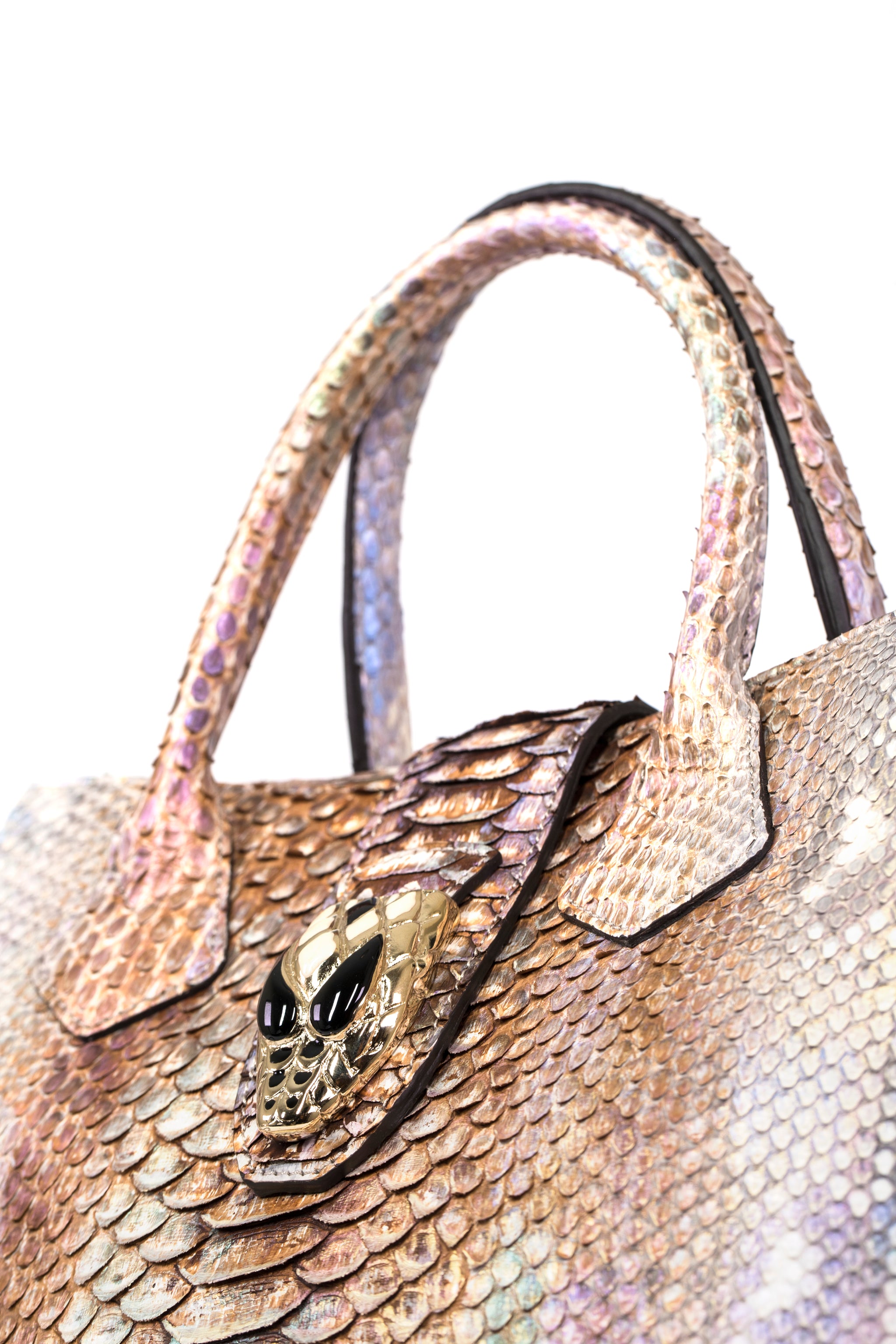 chain snake head bag  Bags, Shoulder bag, Gucci